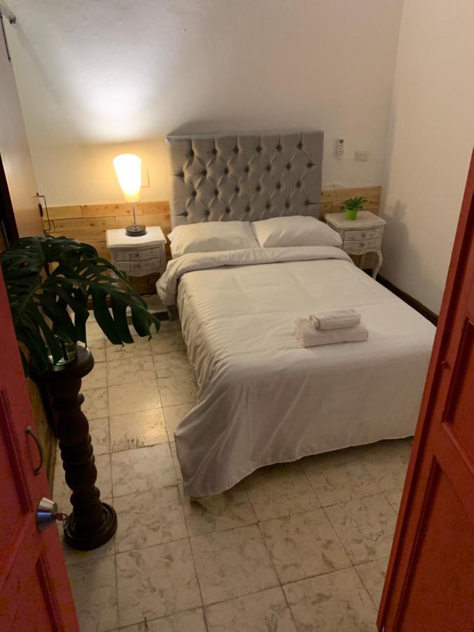 Casa Blanca San Antonio Hostal Boutique Cali Eksteriør billede