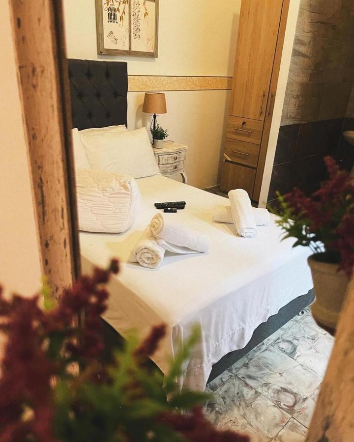 Casa Blanca San Antonio Hostal Boutique Cali Eksteriør billede
