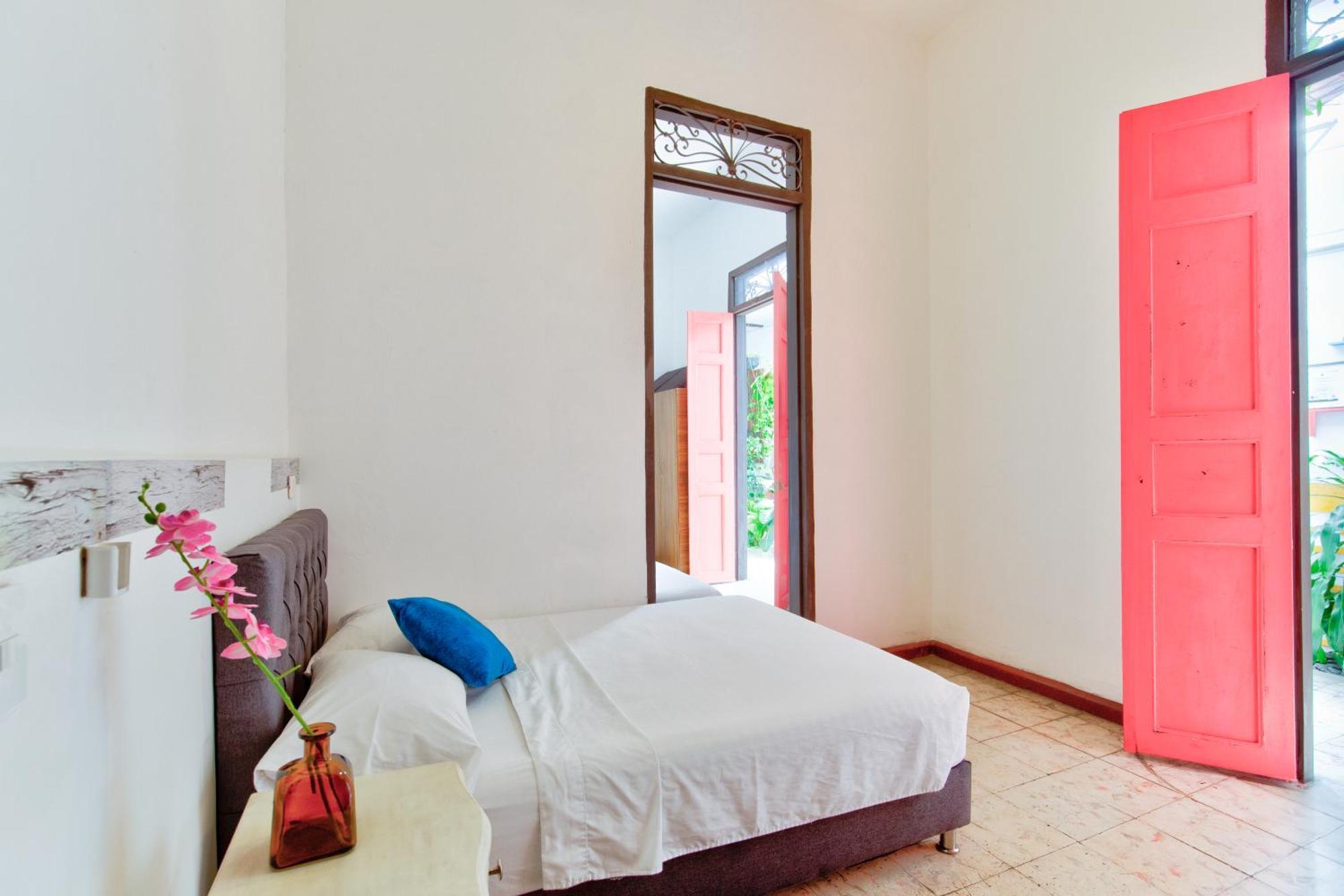 Casa Blanca San Antonio Hostal Boutique Cali Eksteriør billede