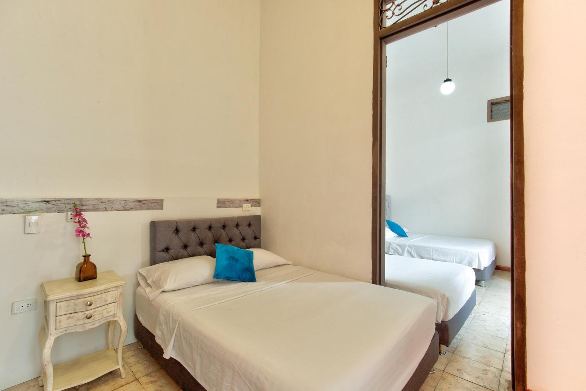 Casa Blanca San Antonio Hostal Boutique Cali Eksteriør billede