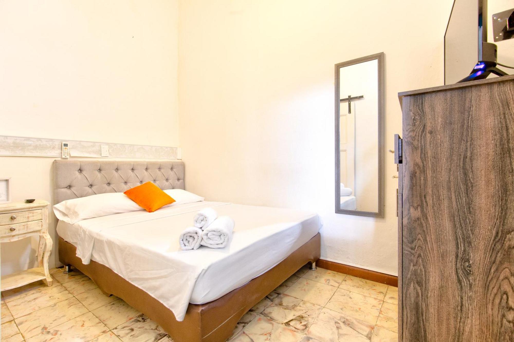 Casa Blanca San Antonio Hostal Boutique Cali Eksteriør billede
