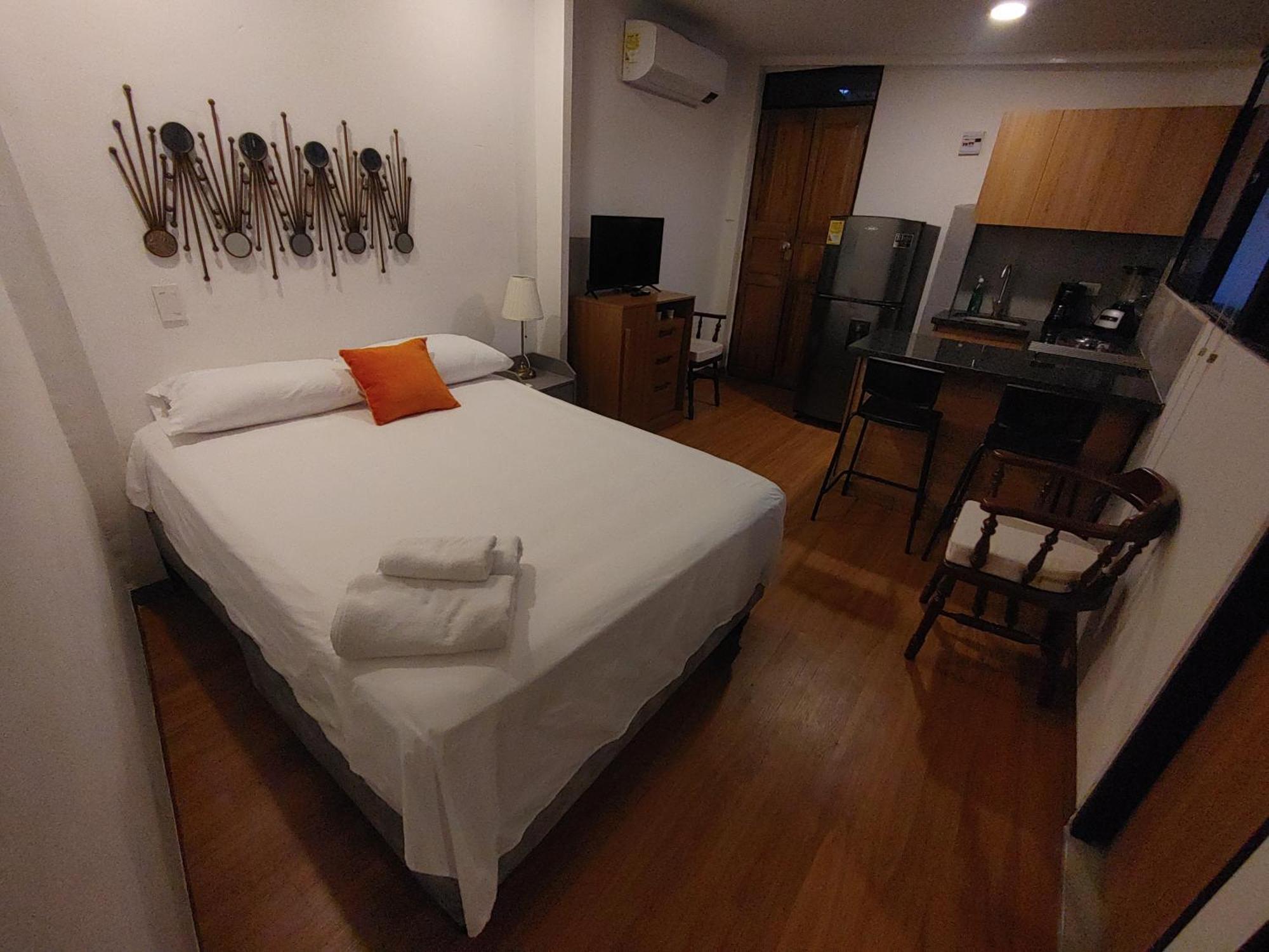 Casa Blanca San Antonio Hostal Boutique Cali Værelse billede